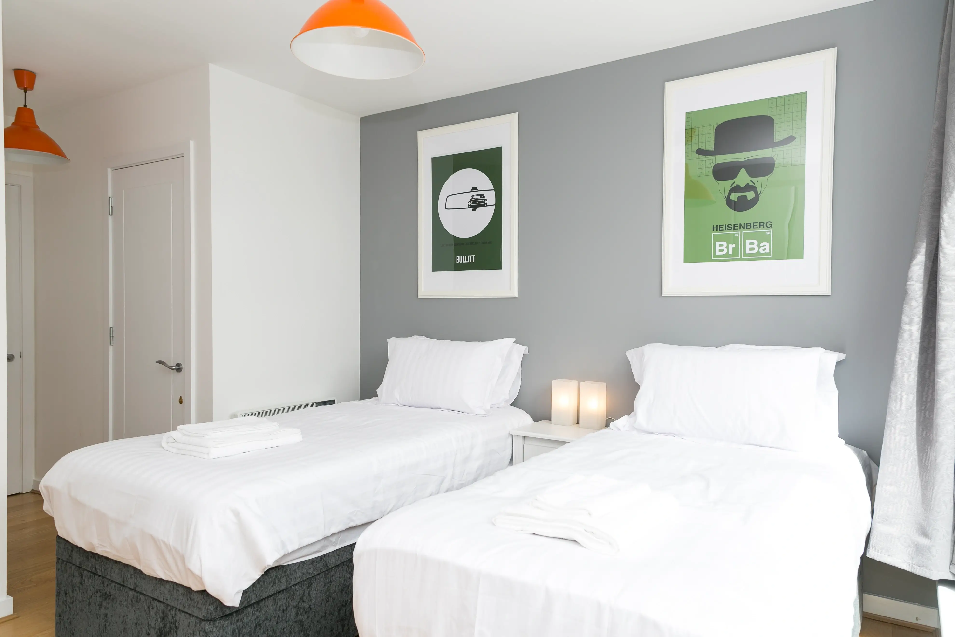 Twin bedroom with walk-in closet